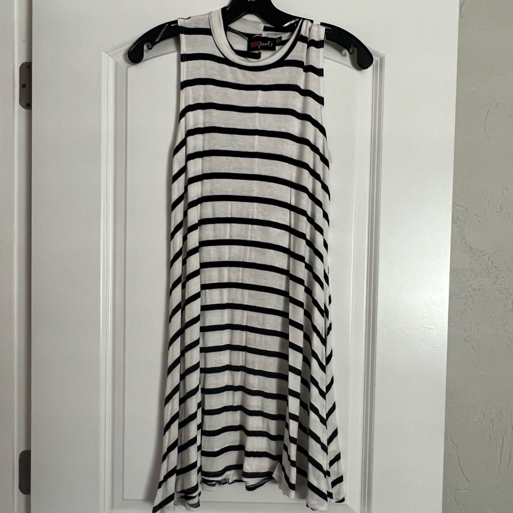 Black and white dress